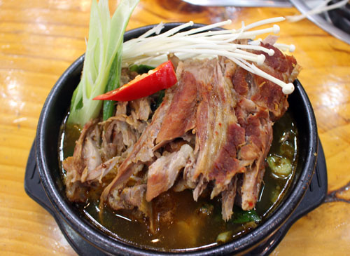 술안주로, 해장에도 최고<br>“칼칼, 깔끔, 든든”해장국