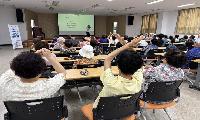 안성시동부무한돌봄네트워크팀, 노인일자리 참여자 300명 대상 안전·직무 교육